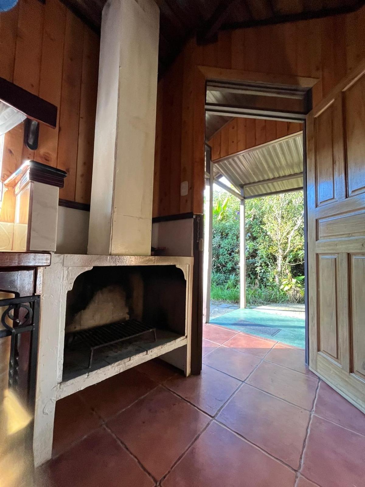 Cabanas El Bosque Turrialba Cameră foto